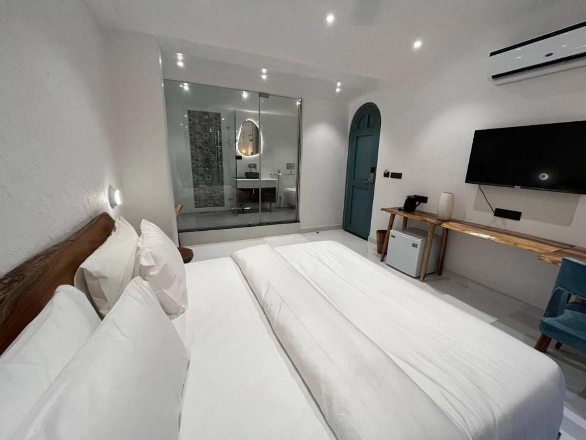 Moustache Udaipur Luxuria Hotel ภายนอก รูปภาพ